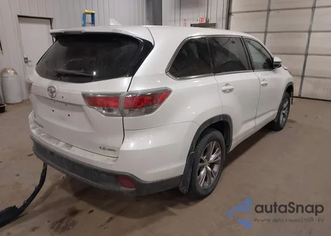 2015 Toyota Highlander Le Plus V6 from USA, damaged, VIN 5TDBKRFH6FS199078